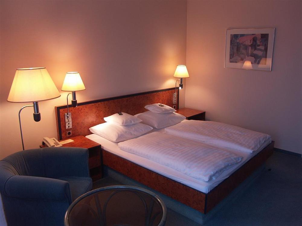 Hotel Arkadia Friedrichsdorf Ruang foto