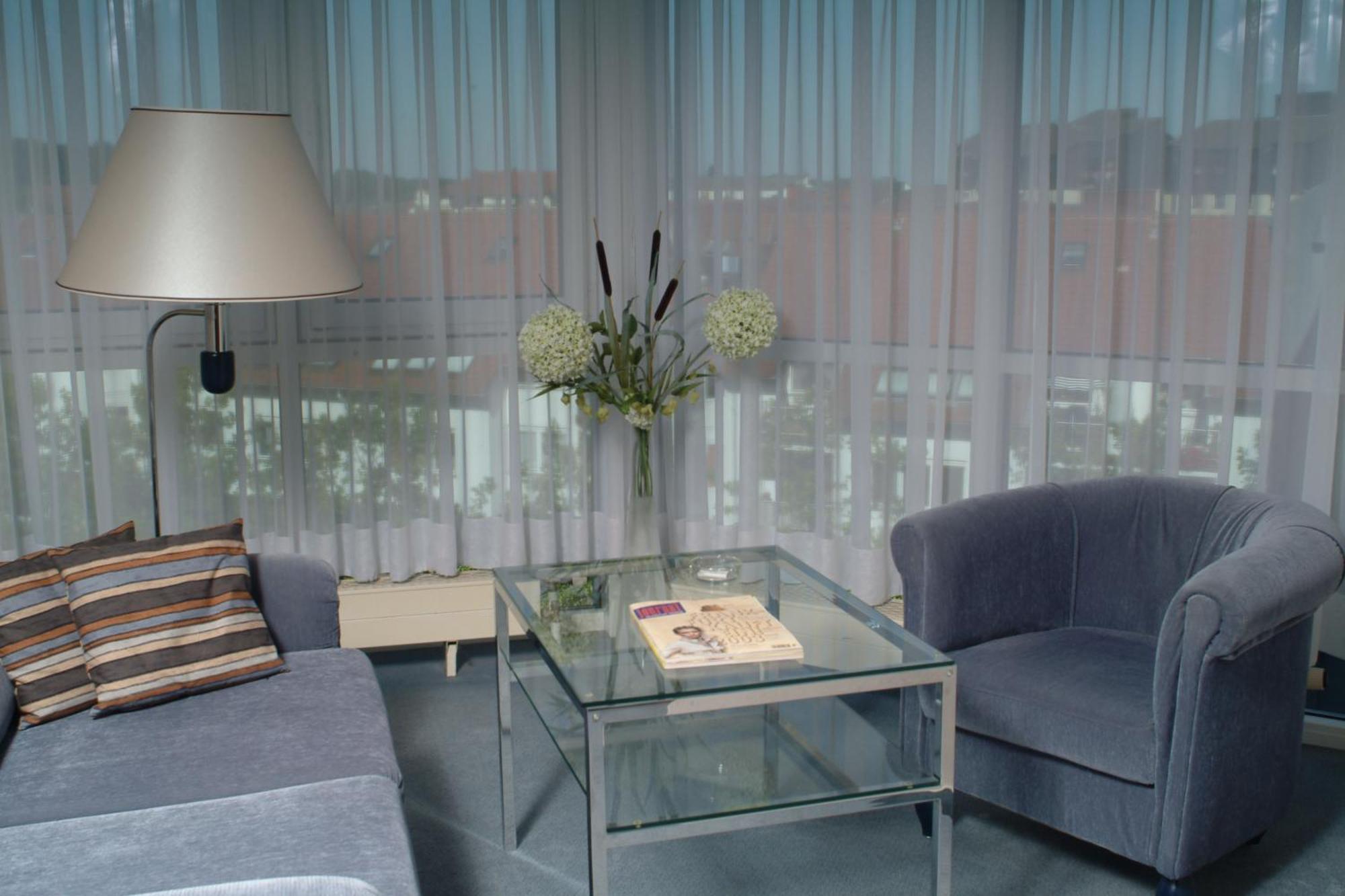 Hotel Arkadia Friedrichsdorf Bagian luar foto